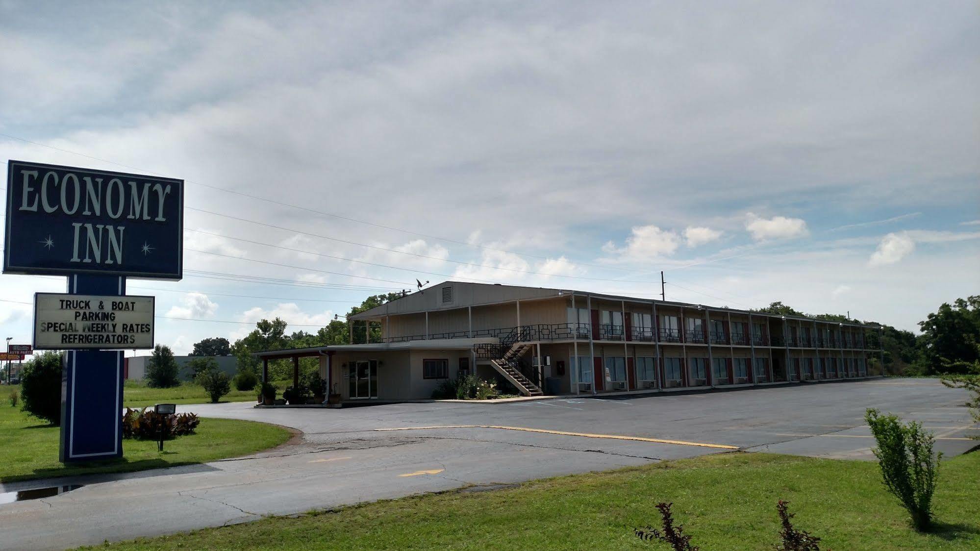 Economy Inn Rogersville Eksteriør bilde